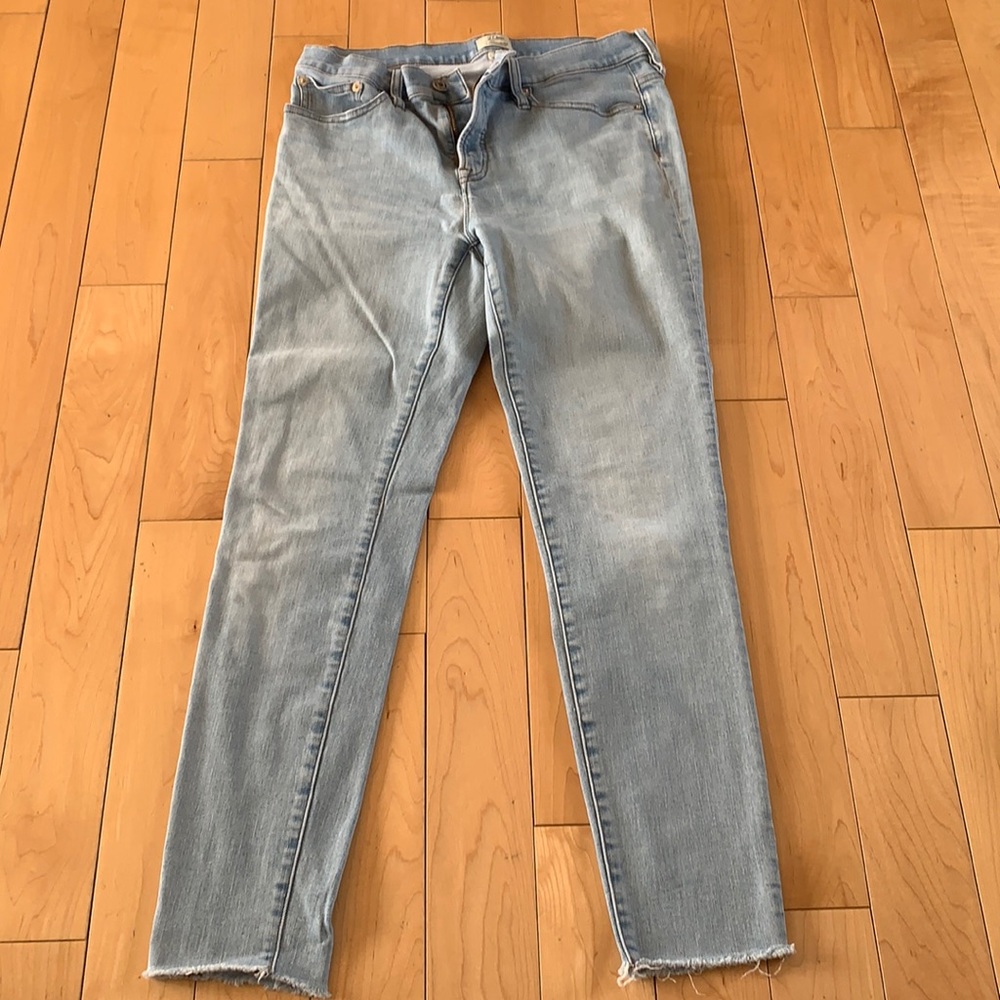 VEUC size 10/30 Jcrew high rise toothpick denim jeans